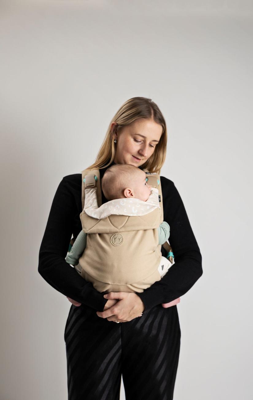 Teething Pad & Bib for Baby Carriers