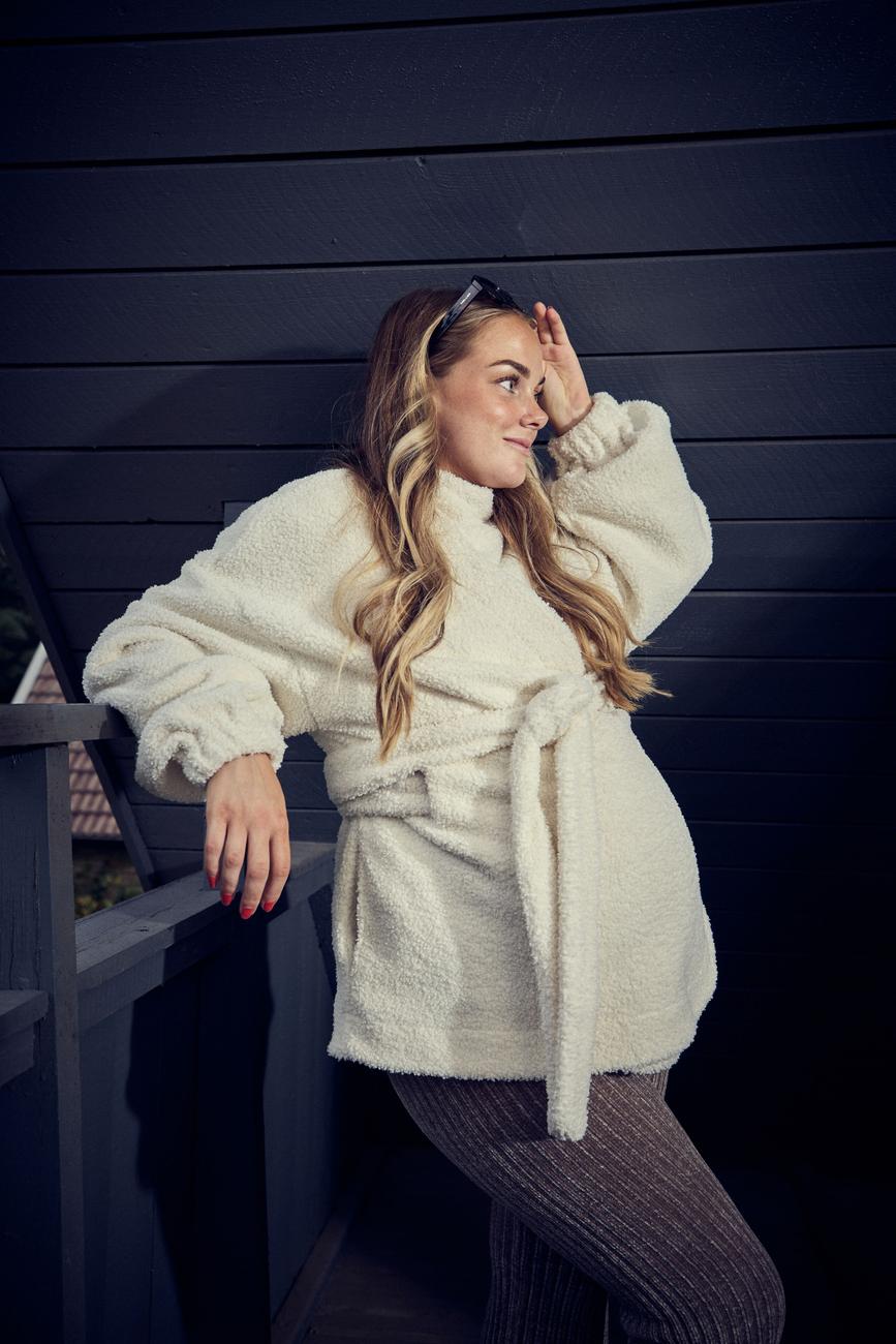 Rise and Carrying Jacket Set