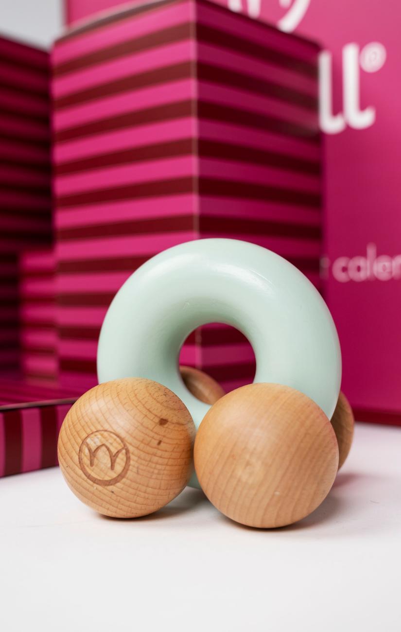 Advent Calendar and Pregnancy Pillow Set